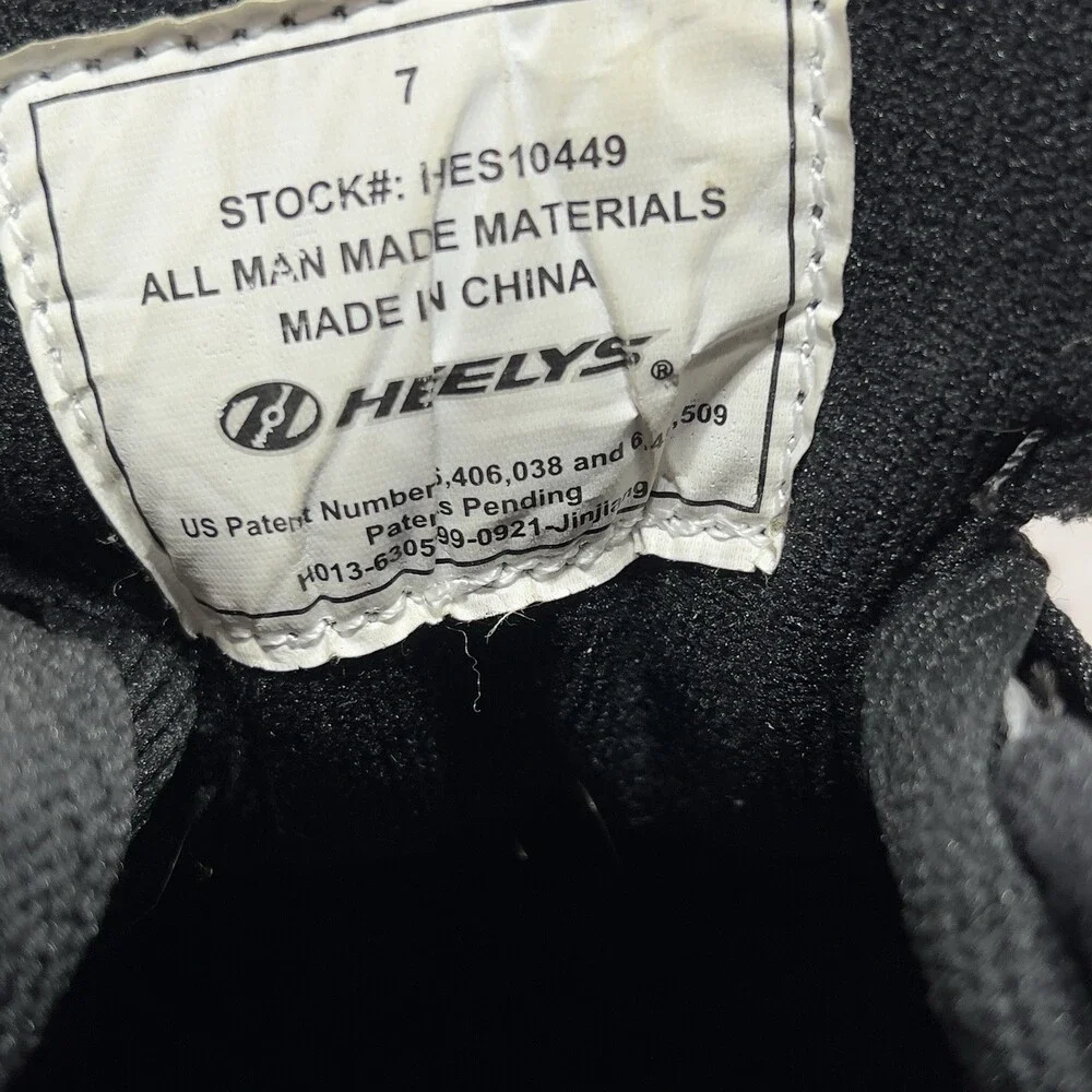 Heelys Roller Shoes Youth Size 7 Black White Skate Sneakers HES10449